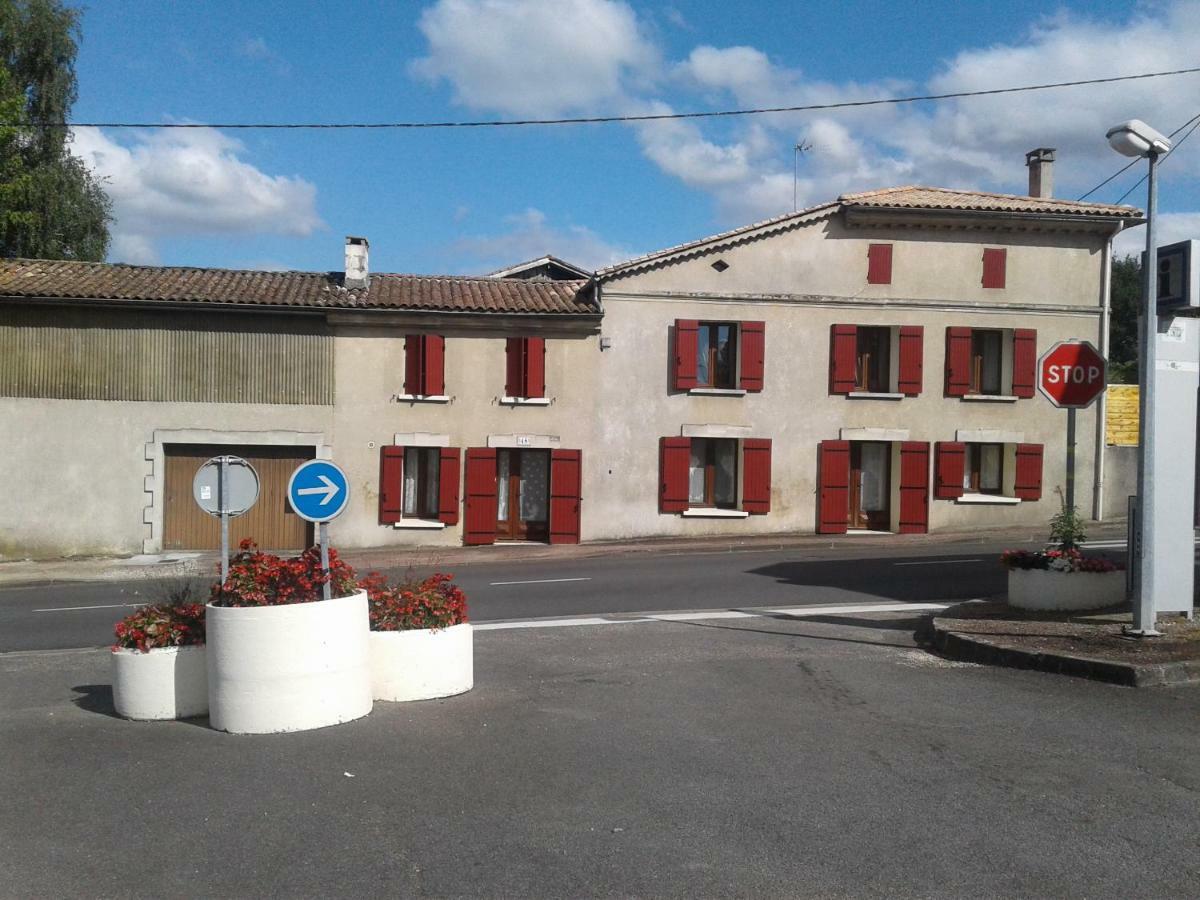 Rose Hill Apartment Lagorce  Exterior foto